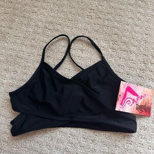 Kam Girls swimming top size 12 new